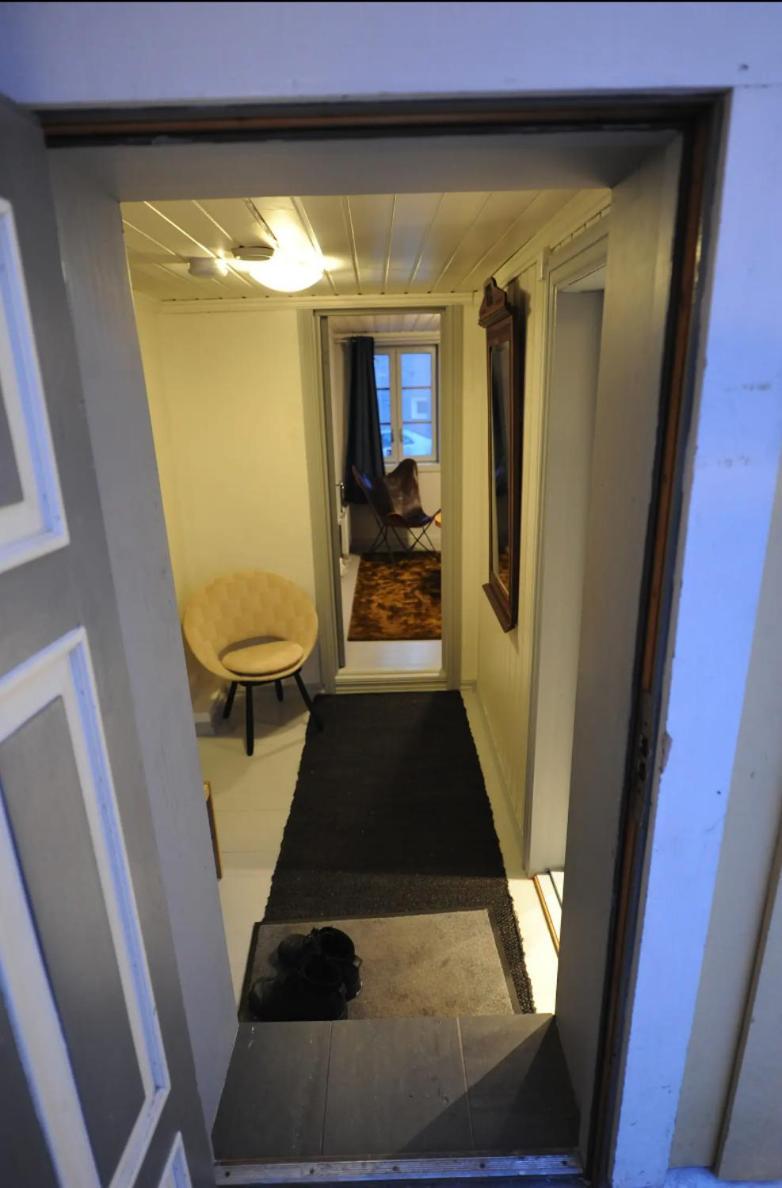Sjarmerende Historisk Leilighet Midt I Tromsø Exterior foto